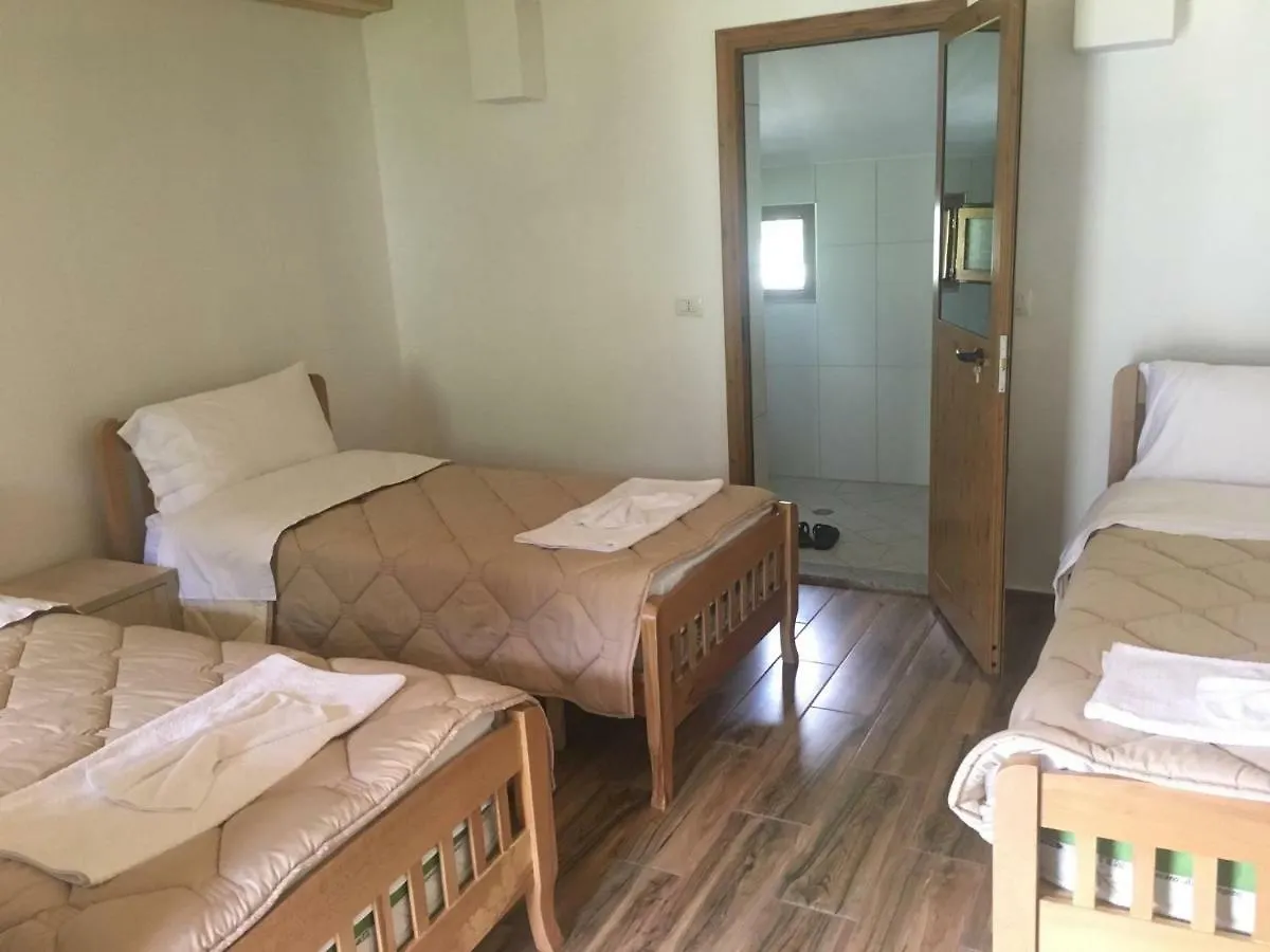 Hotel Bujtina Zici Theth Gasthof