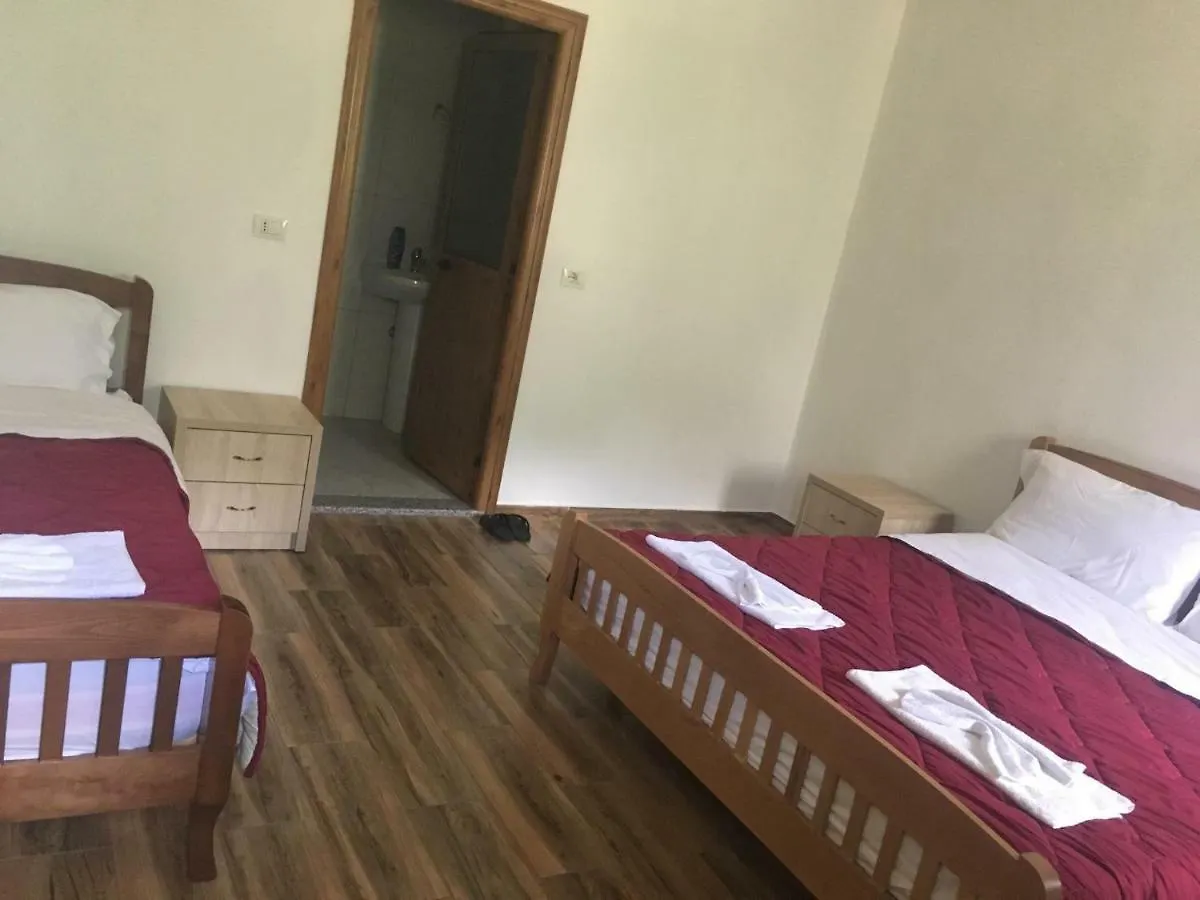 Hotel Bujtina Zici Theth